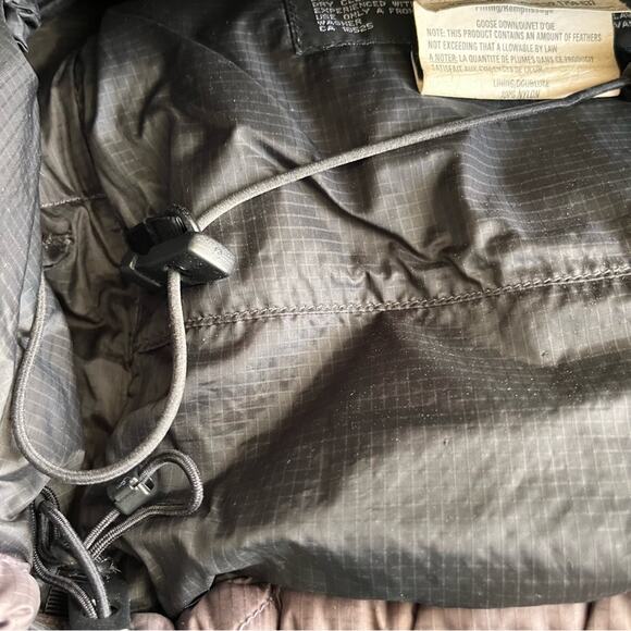 Mountain Hardwear gray down puffer jacket size 12 - Picture 6 of 11